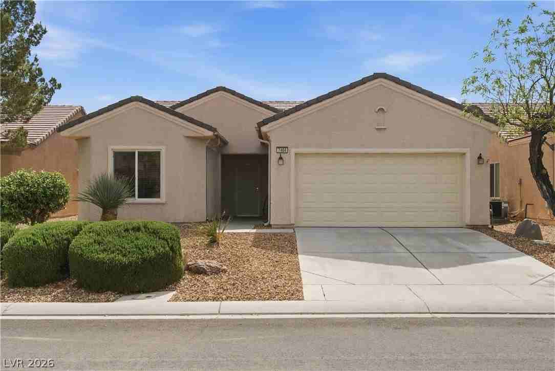 7464 Chipping Sparrow St - Photo 2 of 50