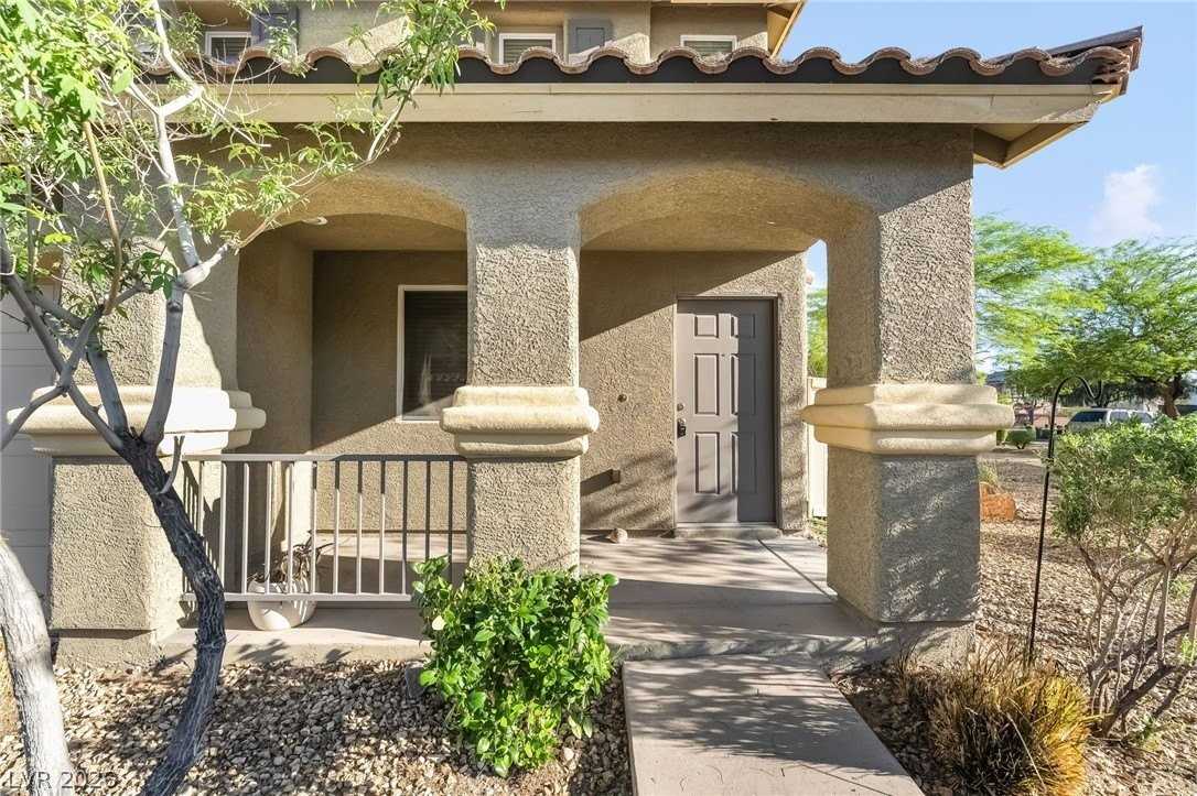 1160 Blue Magenta Ave - Photo 2 of 31