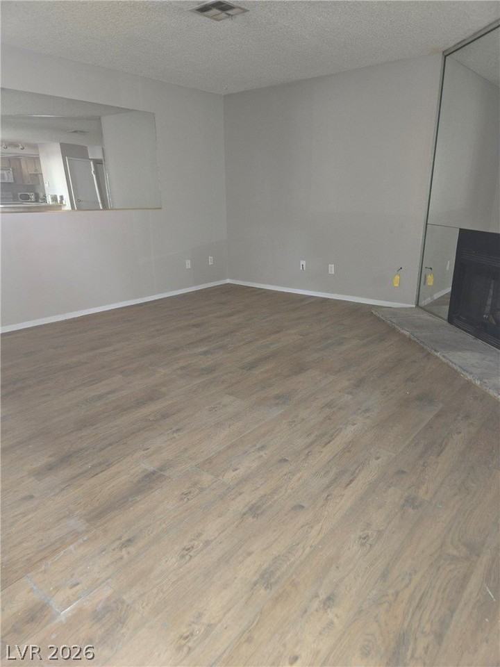 701 Rock Springs Dr #101 - Photo 7 of 12