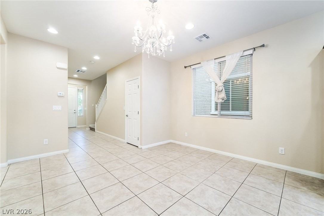 121 Pictor Ave - Photo 4 of 35