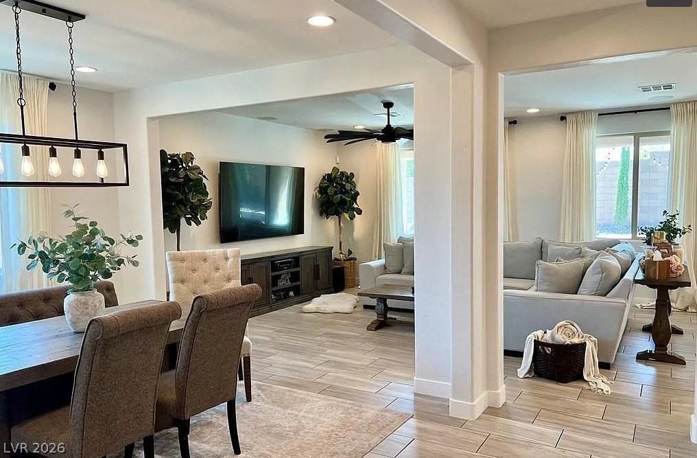 8679 Reynolds Spring St - Photo 5 of 15