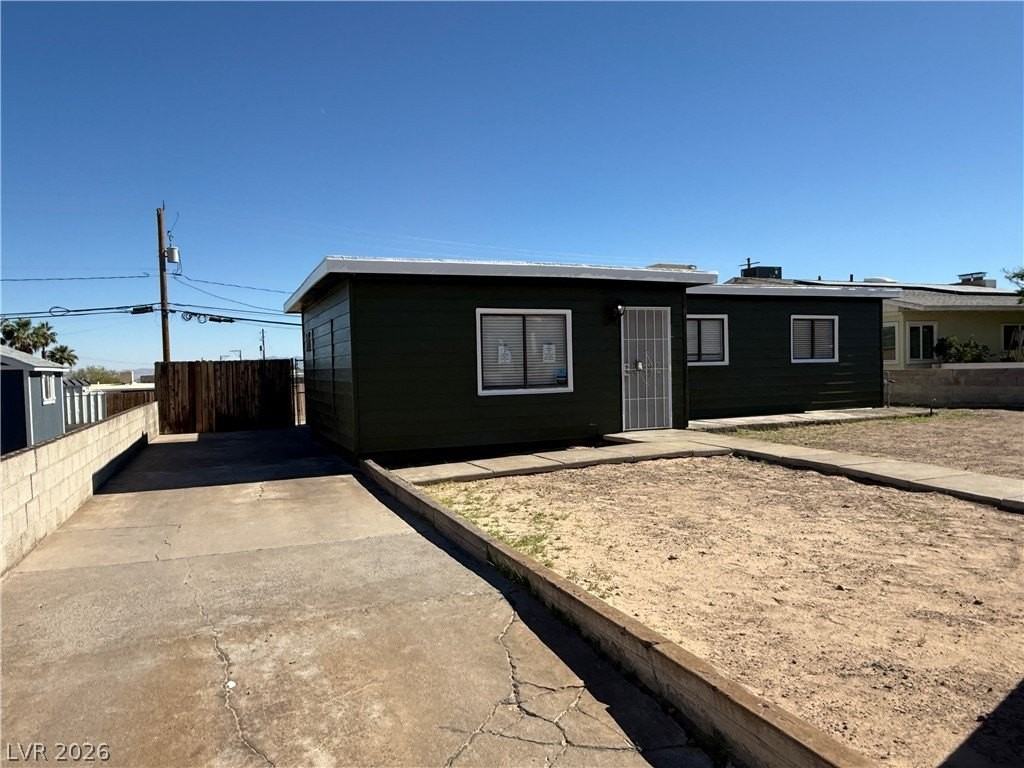 218 Tungsten St - Photo 2 of 14