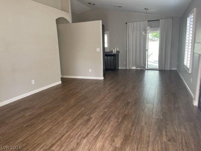 2548 Pine Run Rd - Photo 2 of 6