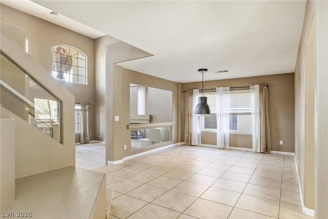 6379 Spindrift Foam Ave - Photo 4 of 18