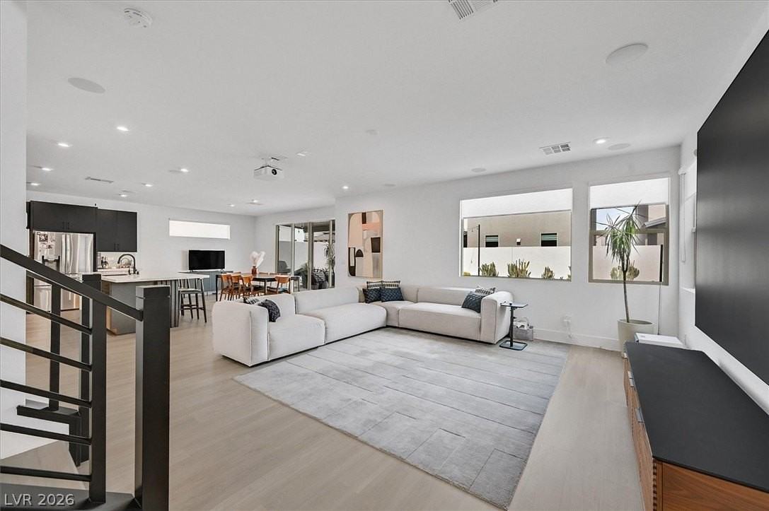 4122 Prairie Star Ave - Photo 5 of 27