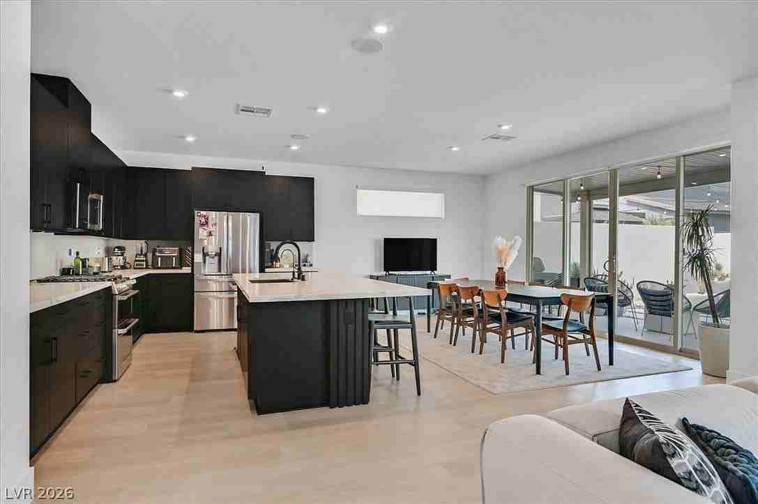 4122 Prairie Star Ave - Photo 6 of 27