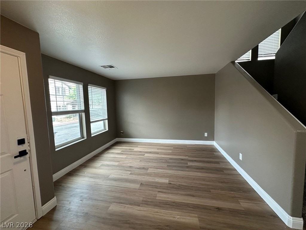 5336 Talaverde Heights St - Photo 3 of 40