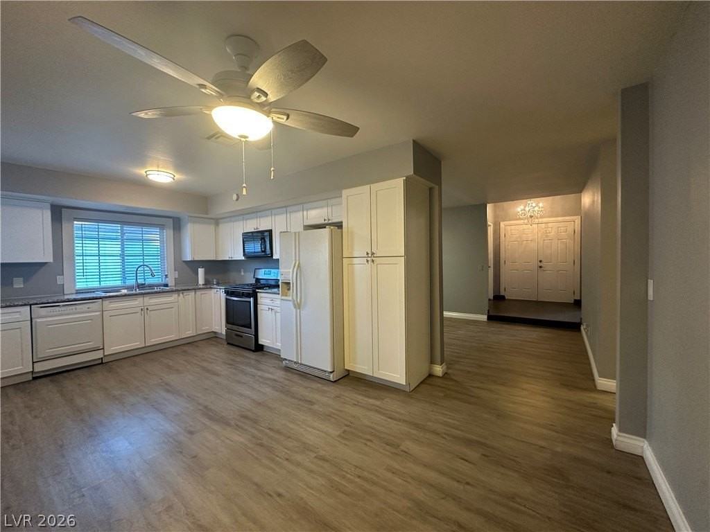 3955 Redwood St - Photo 6 of 21