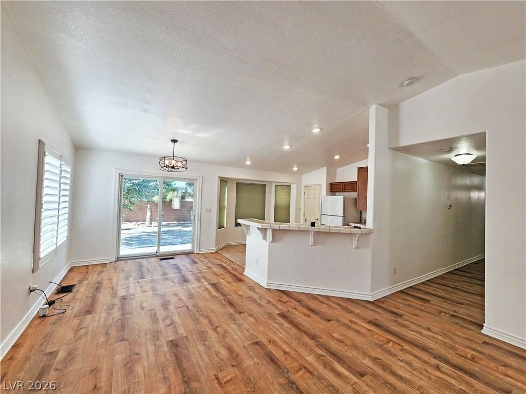 5945 E Badlands Ln - Photo 5 of 36