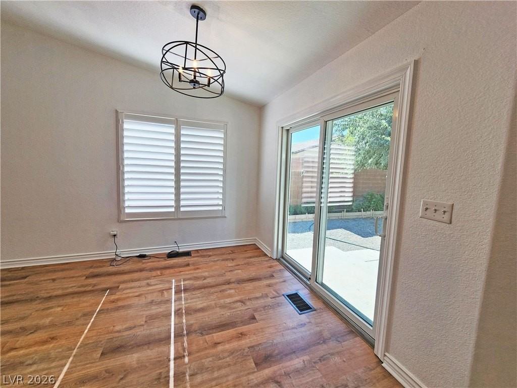 5945 E Badlands Ln - Photo 6 of 36