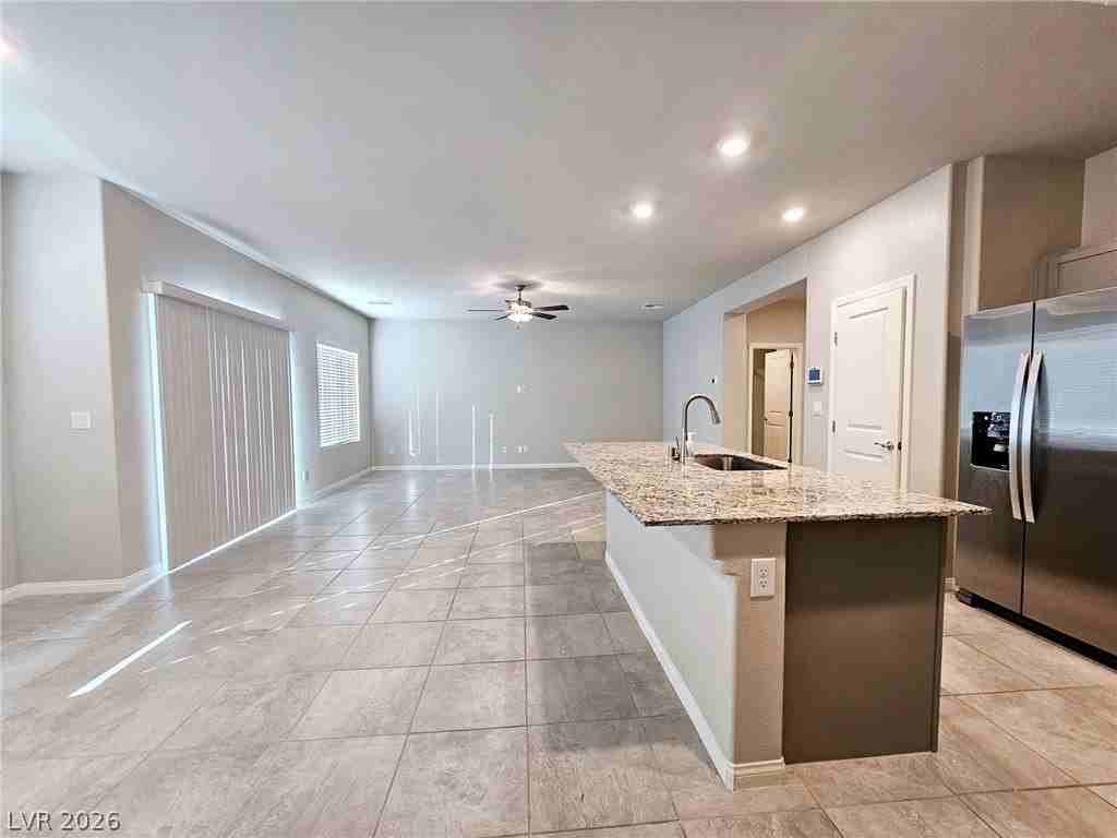 5409 White Butterfly St - Photo 6 of 27