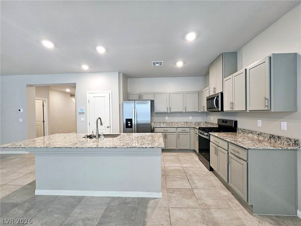 5409 White Butterfly St - Photo 7 of 27