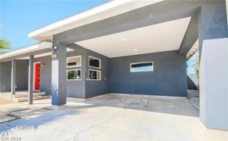 811 E Oakey Blvd - Photo 1 of 1