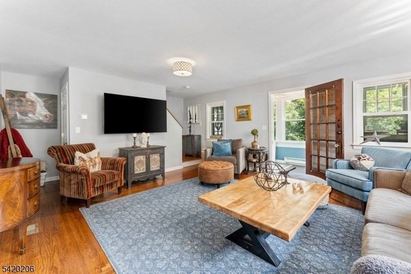 14 Mcdonald St - Photo 4 of 17