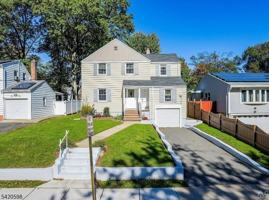 featured image of 239 E 4th Ave