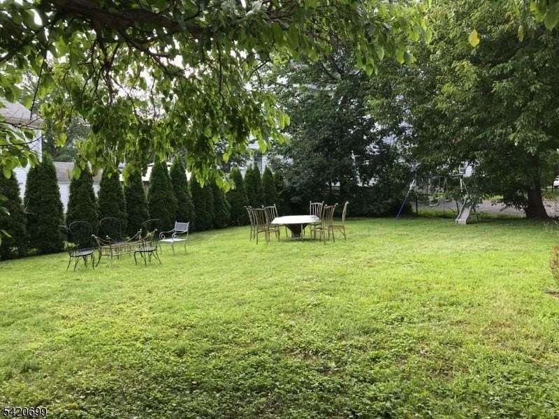 14 Walnut Pkwy #2 - Photo 2 of 19