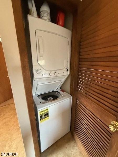 2 Stowe Ct #8 - Photo 7 of 25