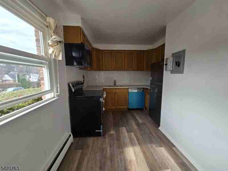 87 Elm Rd #16A - Photo 4 of 5