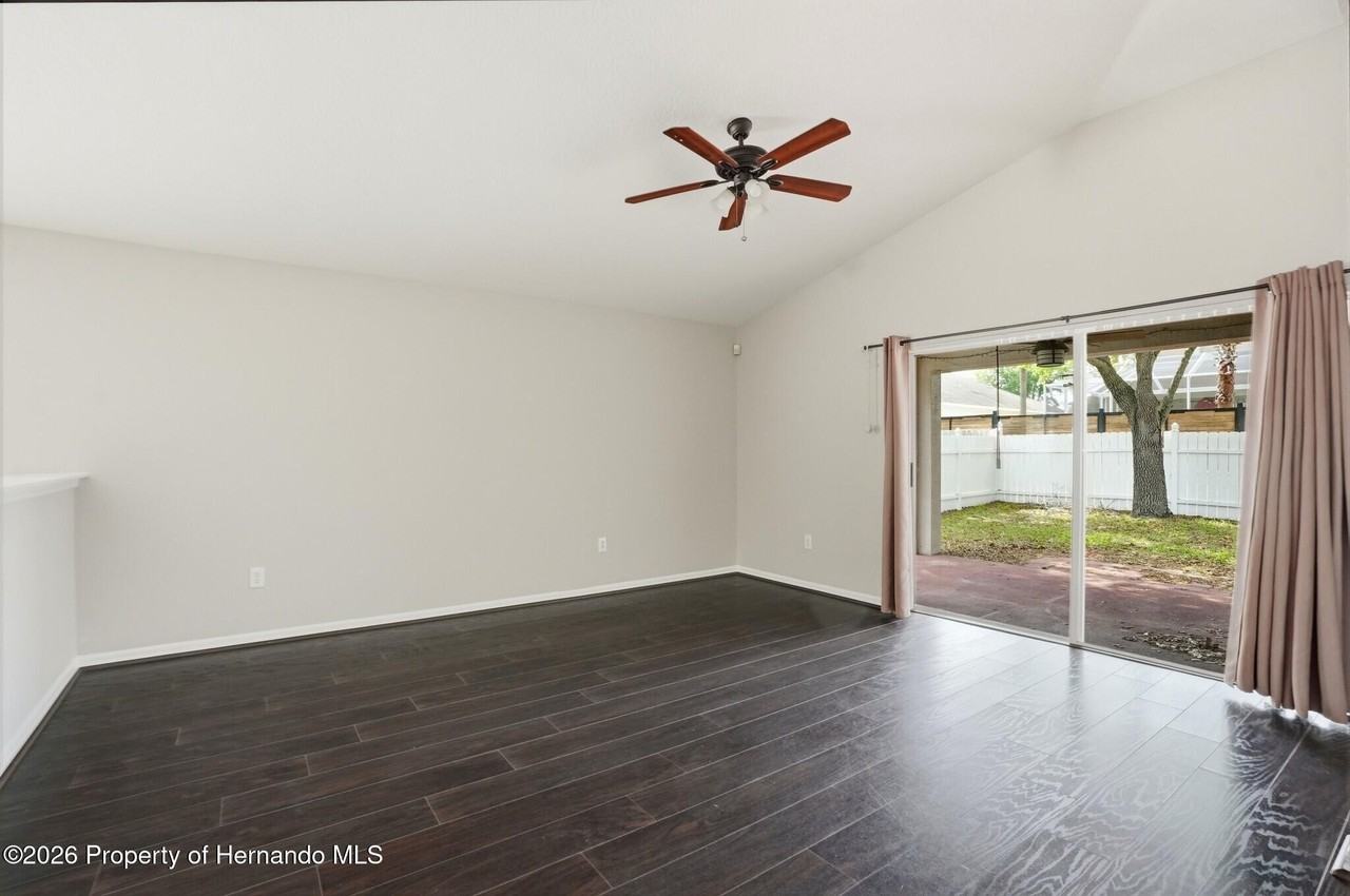 3816 Beaumont Loop - Photo 6 of 44