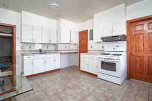 724 17th St - Photo 1 of 1