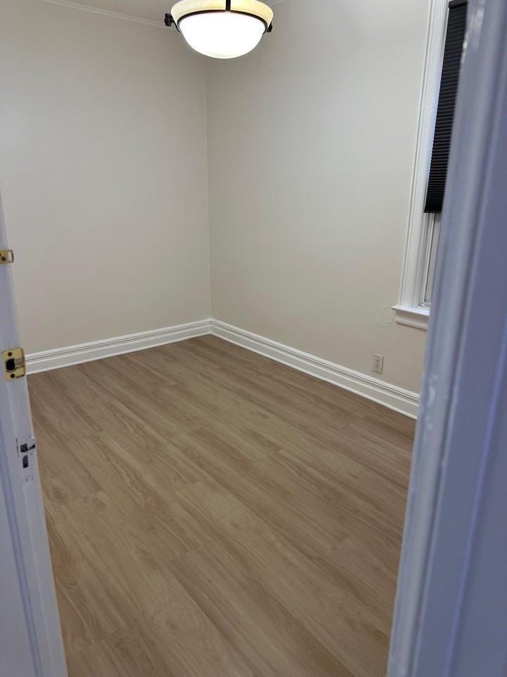 268 Columbia Ave #2 - Photo 3 of 14