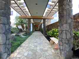 featured image of 1517 Makiki St Apt 1203