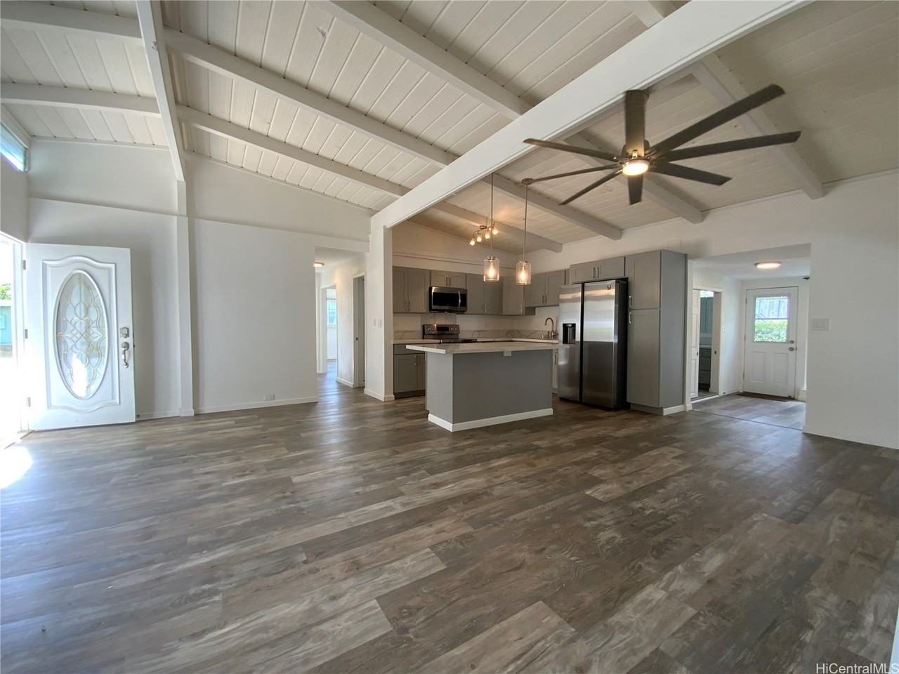 1250 Ulupuni St - Photo 4 of 22