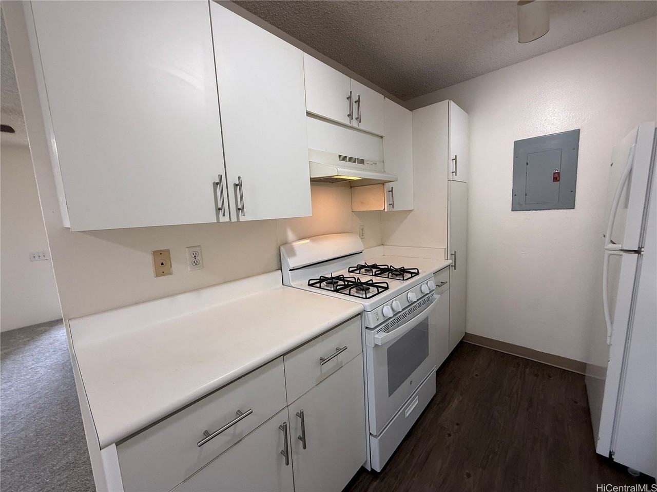 91-1299 Puamaeole St Apt 36d - Photo 2 of 21