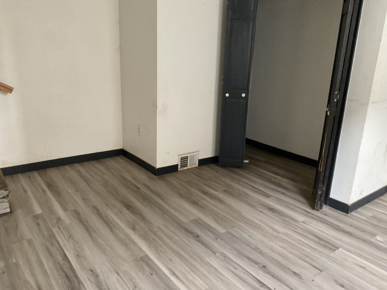 3002 Garbett St #1 - Photo 4 of 9