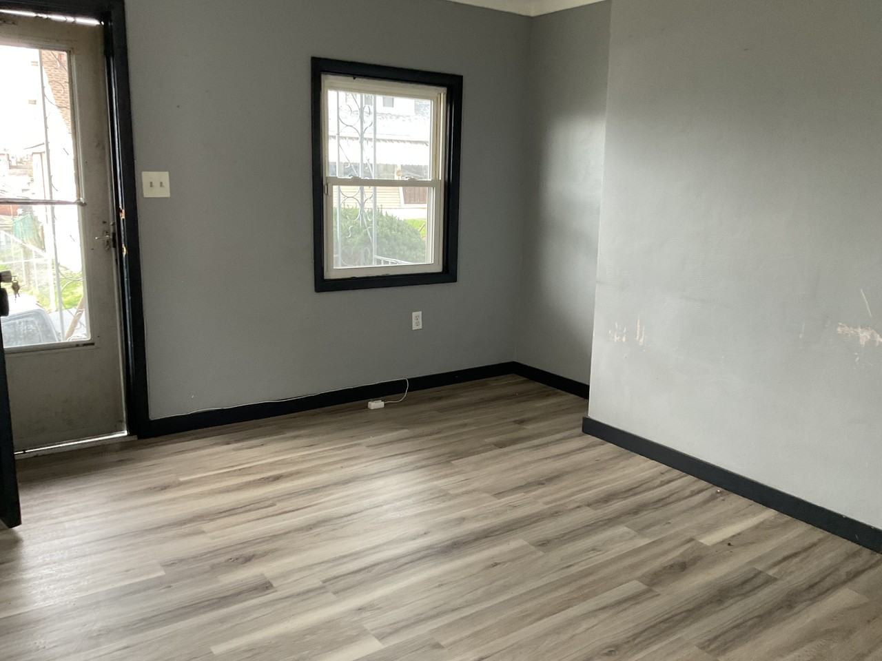 3002 Garbett St #1 - Photo 5 of 9