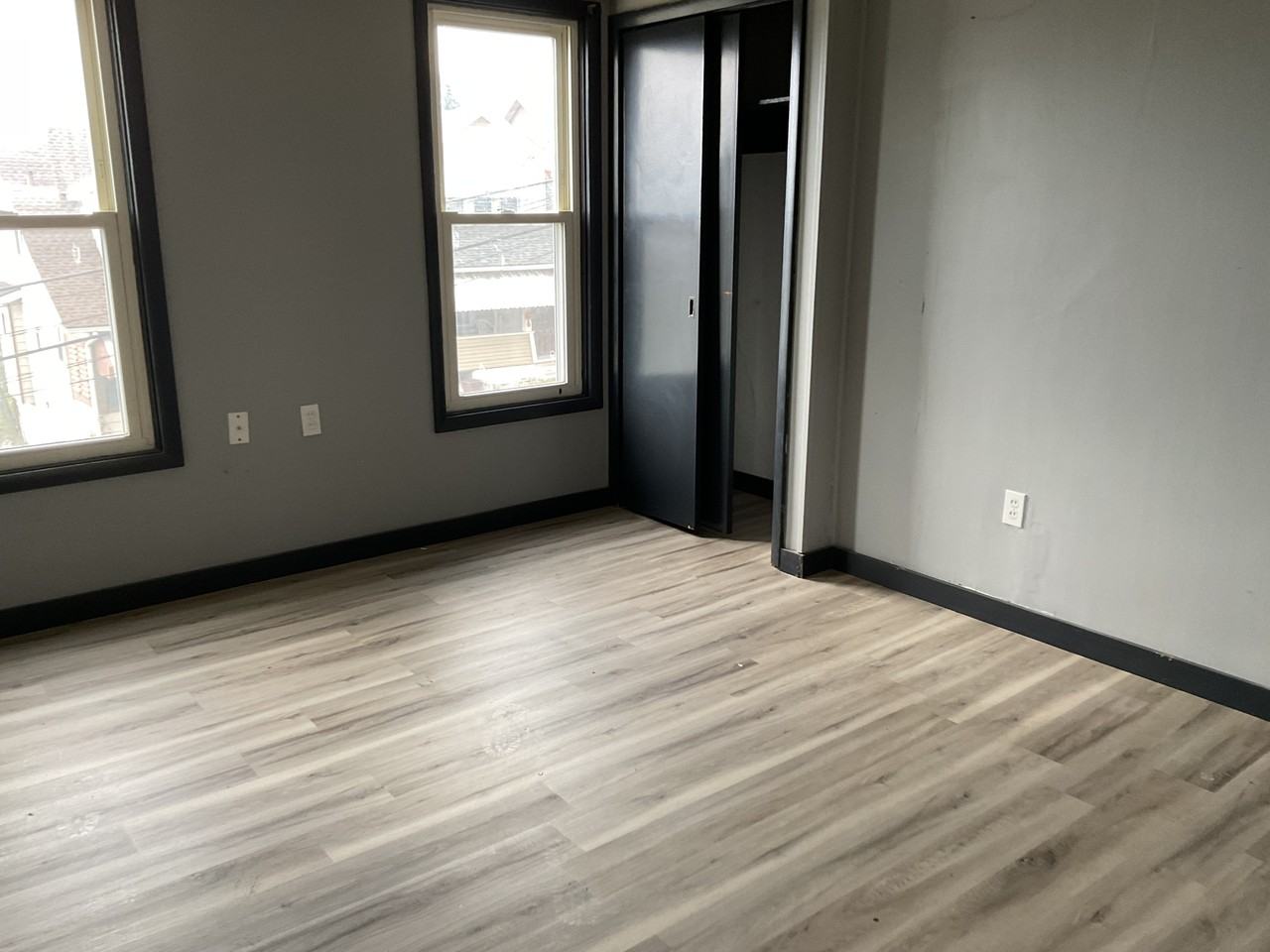 3002 Garbett St #1 - Photo 7 of 9