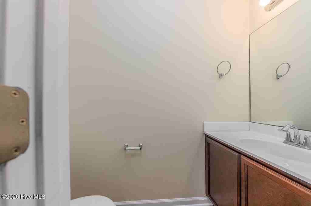 205 Grove Ln - Photo 7 of 13