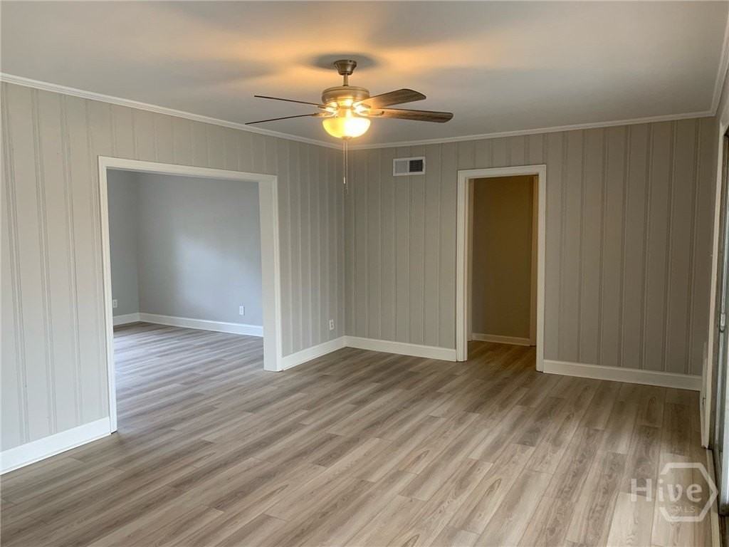 5 Berkley Pl - Photo 4 of 8