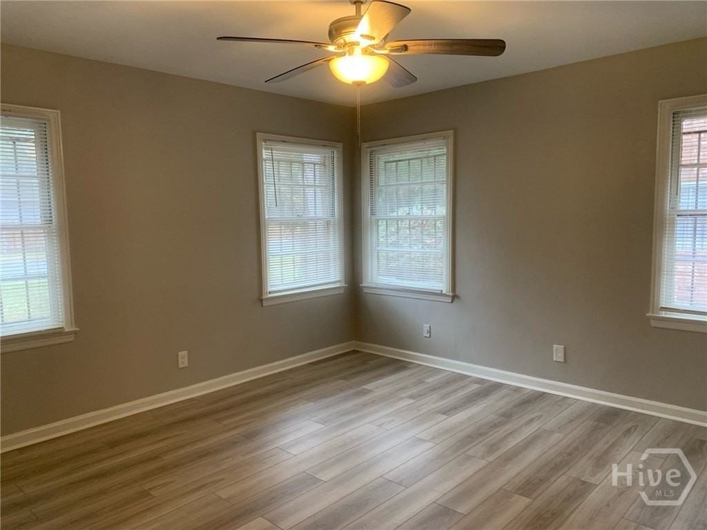 5 Berkley Pl - Photo 5 of 8