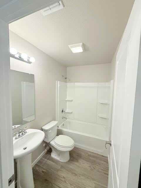 9705 Trenton Ave - Photo 3 of 7
