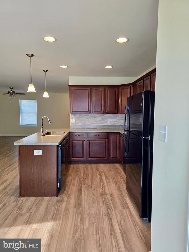 23613 Linkside Dr - Photo 3 of 19