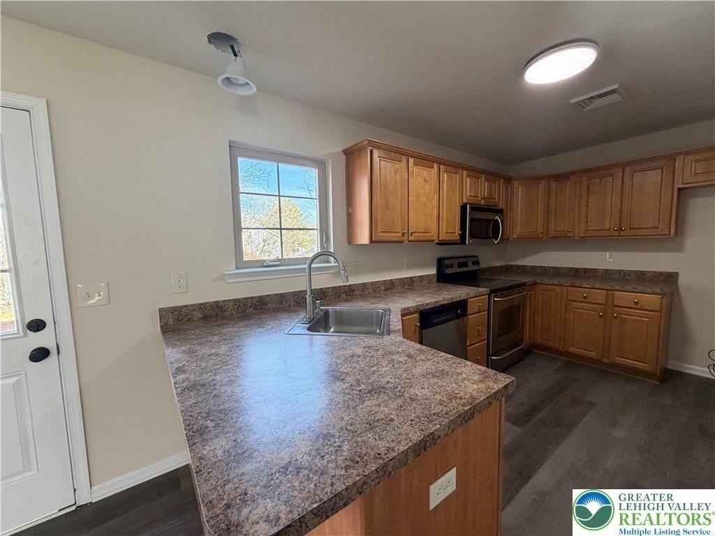 1507 Tweed Ave - Photo 6 of 17