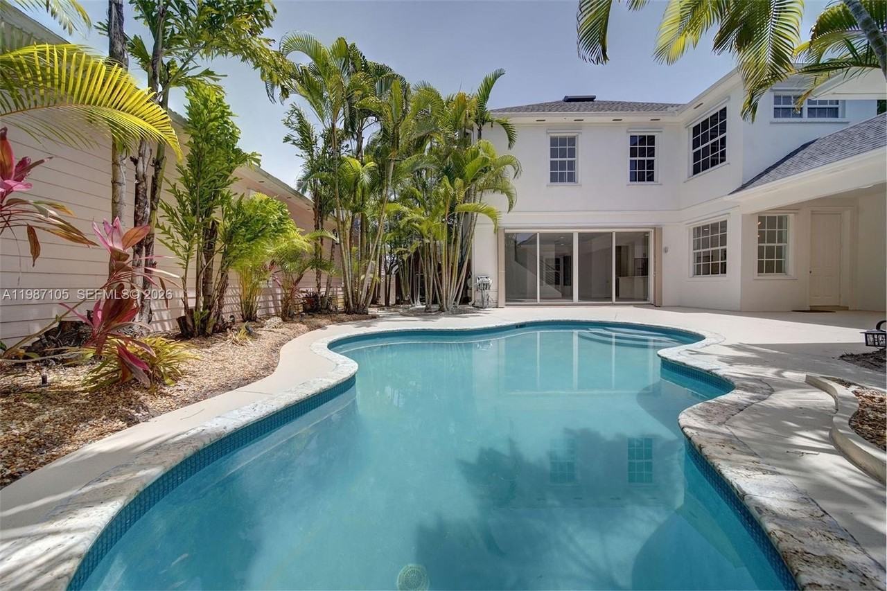 174 Satin Leaf Dr #174 - Photo 2 of 40