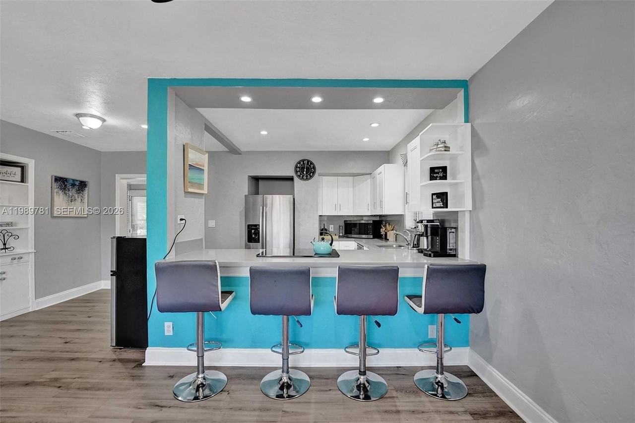 529 Nw 8th St - Photo 6 of 50