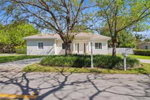 featured image of 8365 Sw 131st St