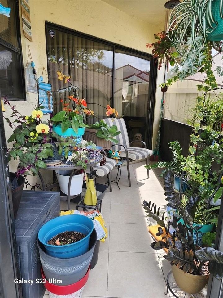 2915 San Remo Cir - Photo 3 of 9