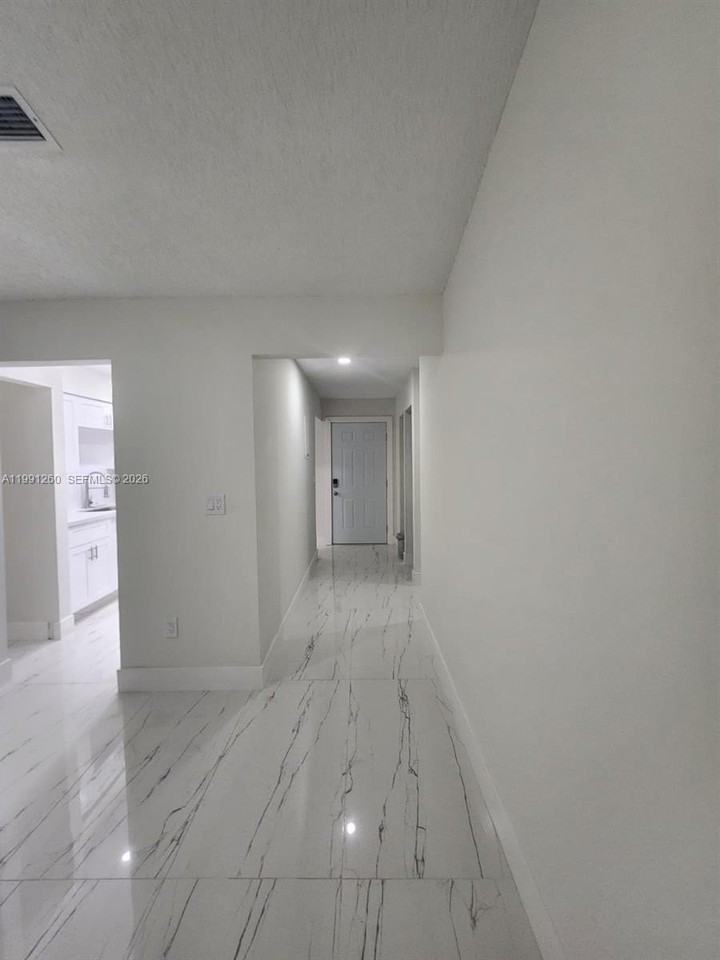 1459 Yellowthroat St - Photo 4 of 16