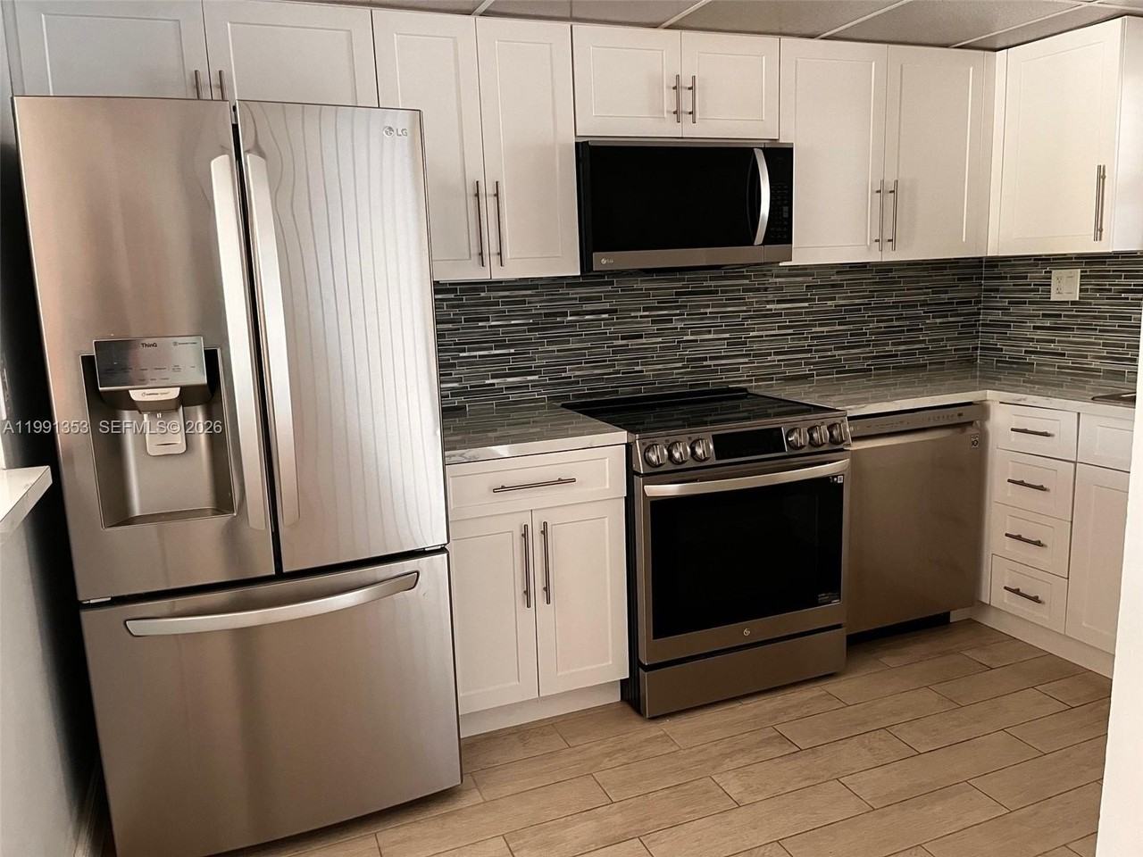 210 Nw 87th Ave #L218 - Photo 3 of 31