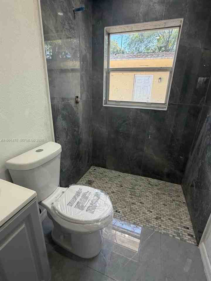 1946 Ne 167th St #3A - Photo 2 of 5