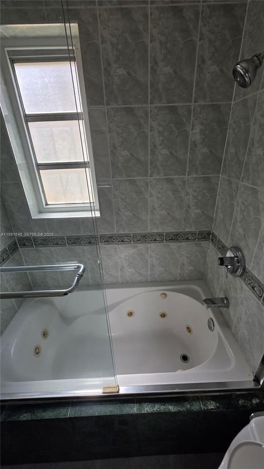 2114 Biarritz Dr #2 - Photo 2 of 23