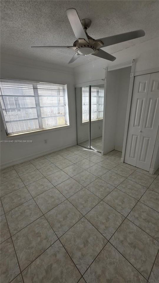 2114 Biarritz Dr #2 - Photo 7 of 23