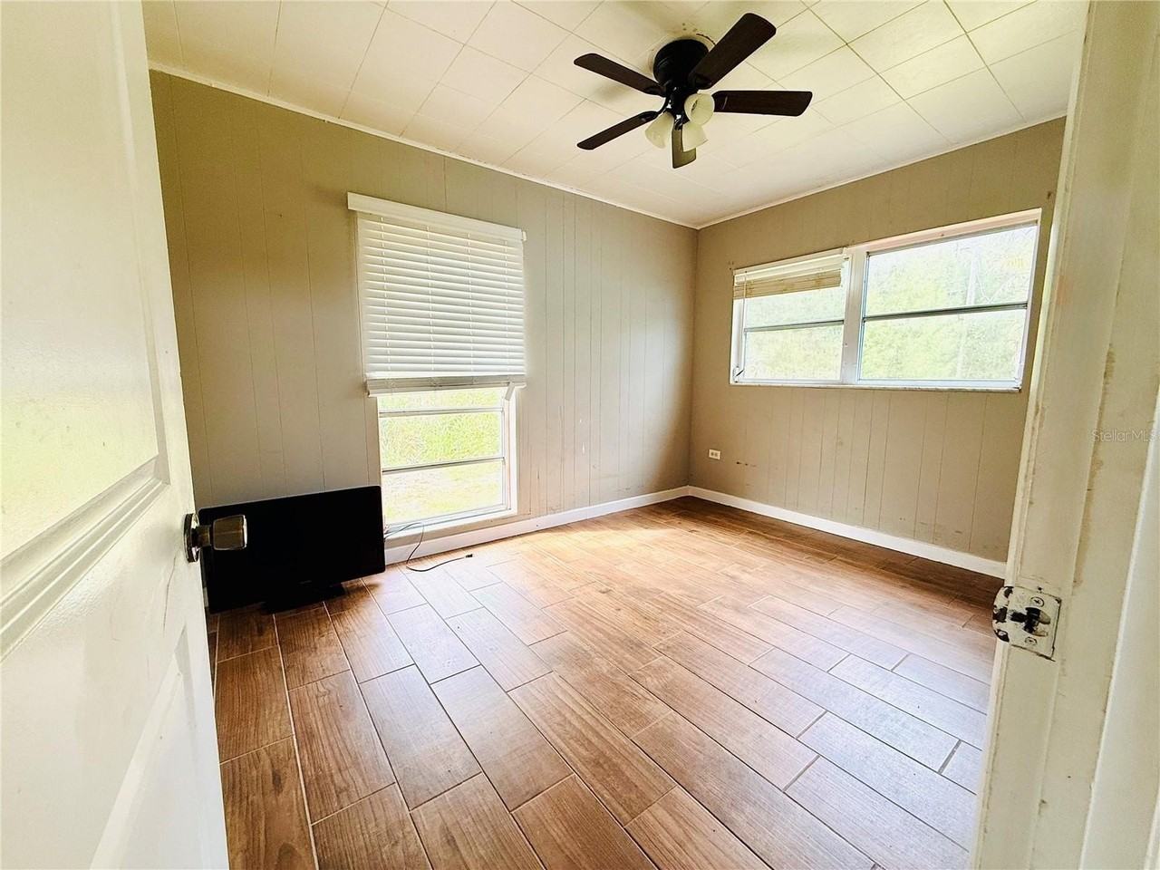 164 Tradewinds Dr Nw - Photo 7 of 8