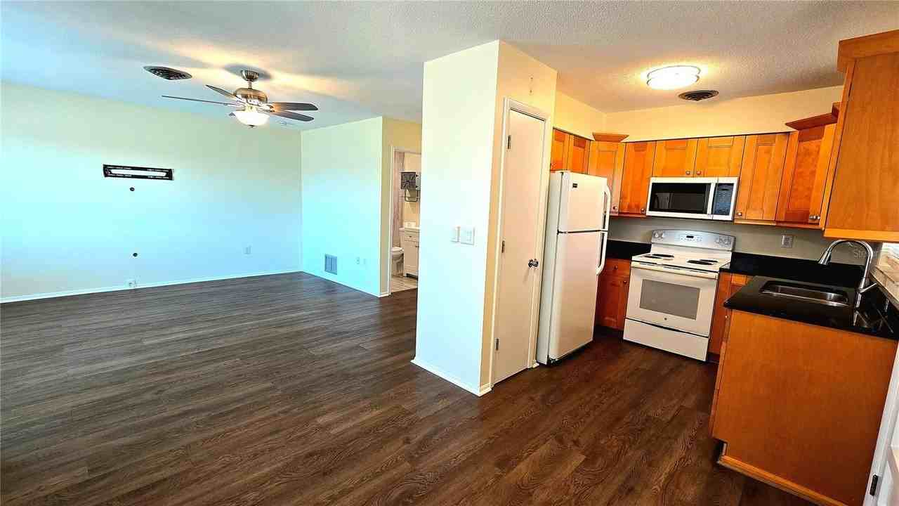 1965 Forked Creek Dr - Photo 3 of 29