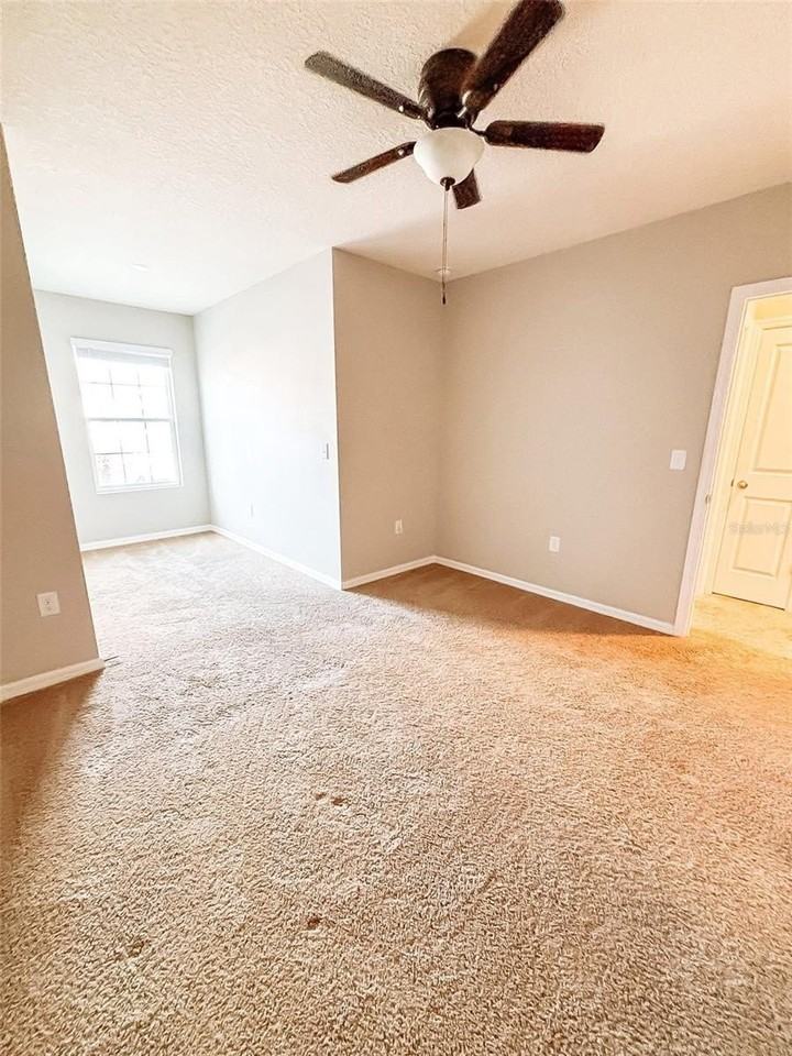 5339 Loblolly Ln - Photo 6 of 11