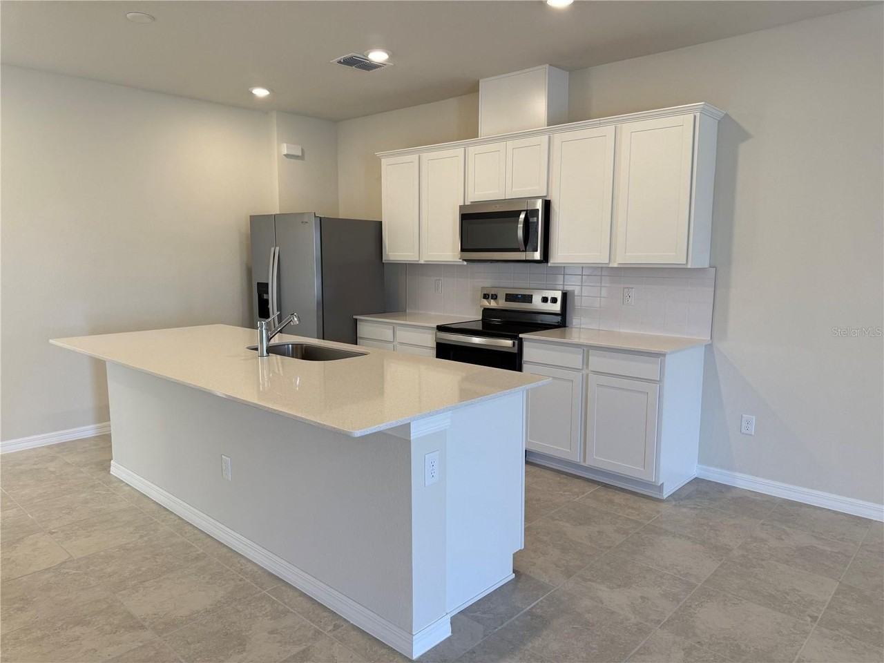 6400 Tabebuia Pkwy - Photo 6 of 19